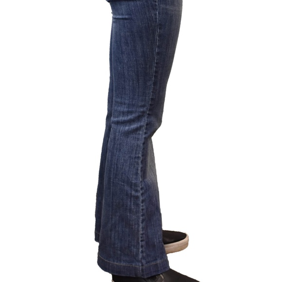 BURBERRY London: Blue, Boot-cut Denim Jeans Sz: 28 - Picture 5 of 9